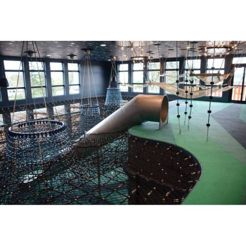 Geoparc de Percé – an indoor playground of a special kind фото